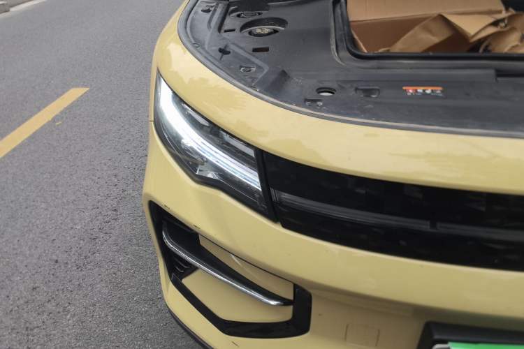 Used Radar Horizon 2023 550 km Enjoyment Edition Right Front Headlight