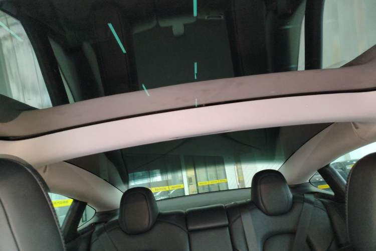 Used Tesla Model 3 2019 Standard Range Rear-Wheel Drive Upgraded Version (60 kWh)