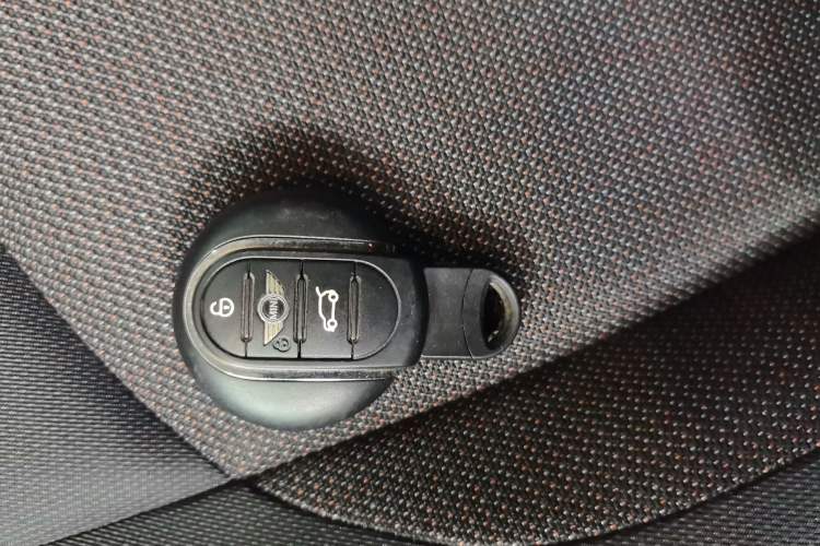 Used MINI 2014 1.2T ONE+ Interior 1