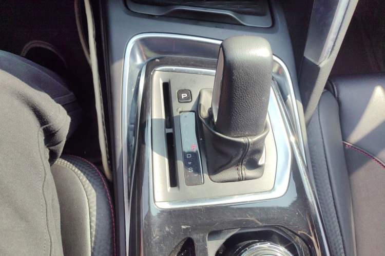 Used Baojun RS-5 2020 300T CVT Smart Flagship Edition Gear Lever