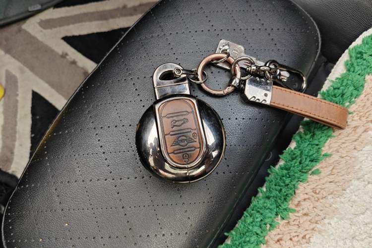 Used MINI 2016 2.0T COOPER S Pioneer Edition Five-Door Model Interior 1