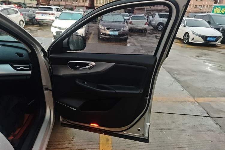 Used BAIC Beijing X7 2020 1.5TD DCT Trendy Edition