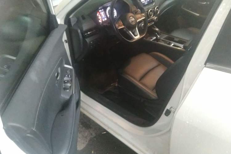 Used Nissan Sylphy 2020 1.6L XL CVT Enjoyment Edition Driver Seat