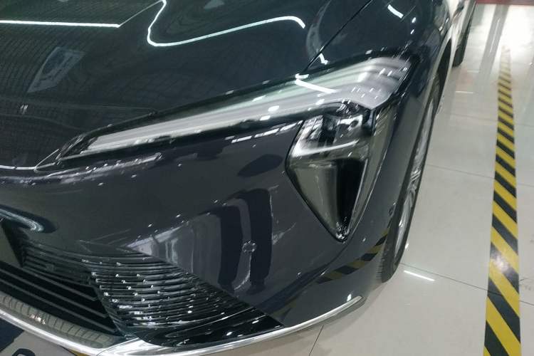 Used Buick L7 2025 Model Aivia
