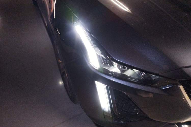 Used Cadillac CT5 2020 Updated 28T Leading Sporty Version
