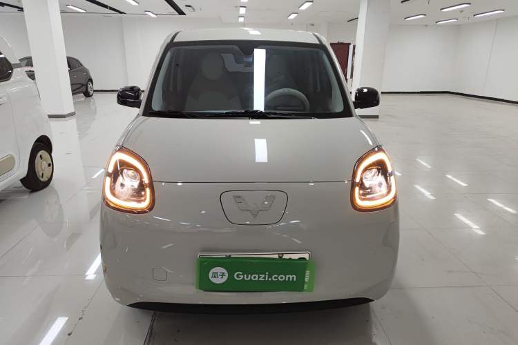 Used Wuling Hongguang MINIEV 2025 Four-Door Version Advanced Edition Front