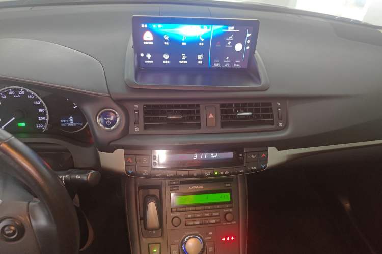 Used Lexus CT 2017 CT200h Elite Edition Solid Color China V Standard Audio And AC Panel