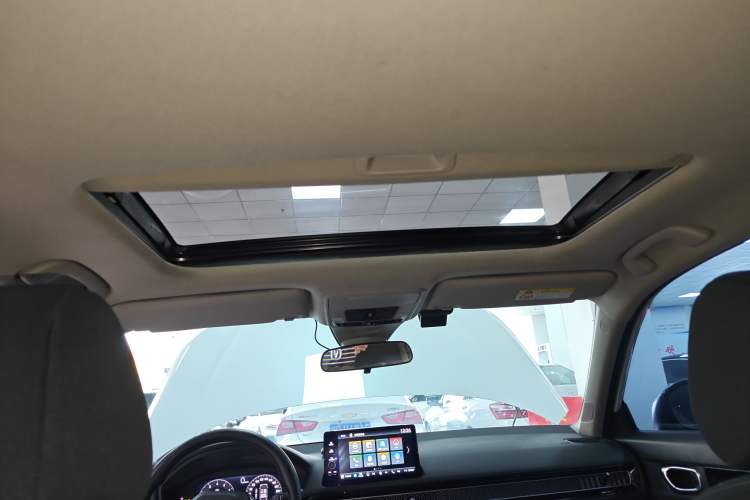 Used Honda Civic 2023 240TURBO CVT Dynamic Edition