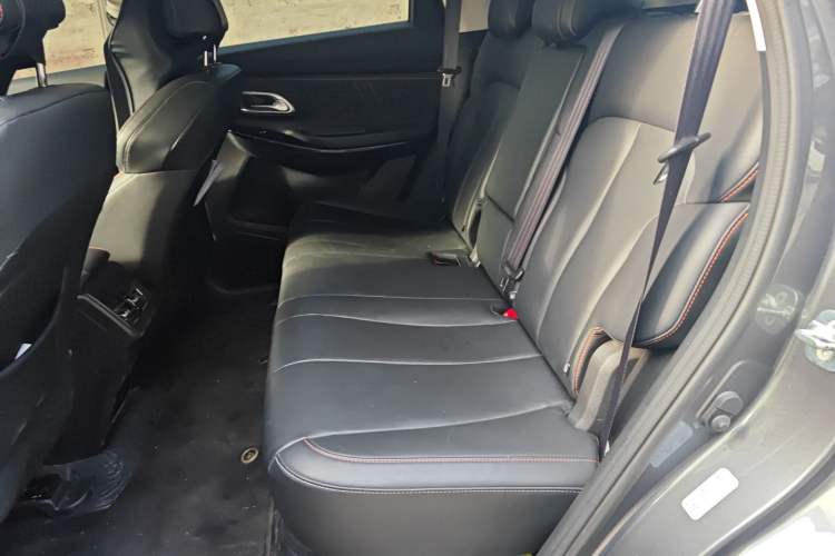 Used CHANGAN OSHAN X7 PLUS 2022 1.5T Blue Whale Edition Automatic Prestige Version