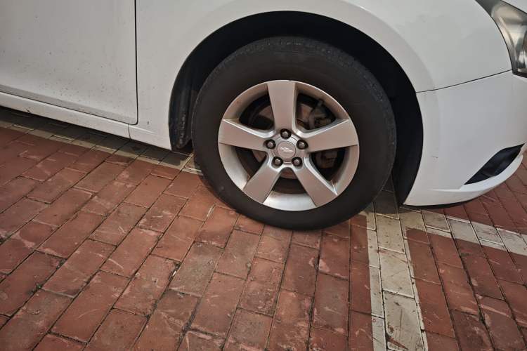 Used Chevrolet Cruze 2012 1.6L SE MT
