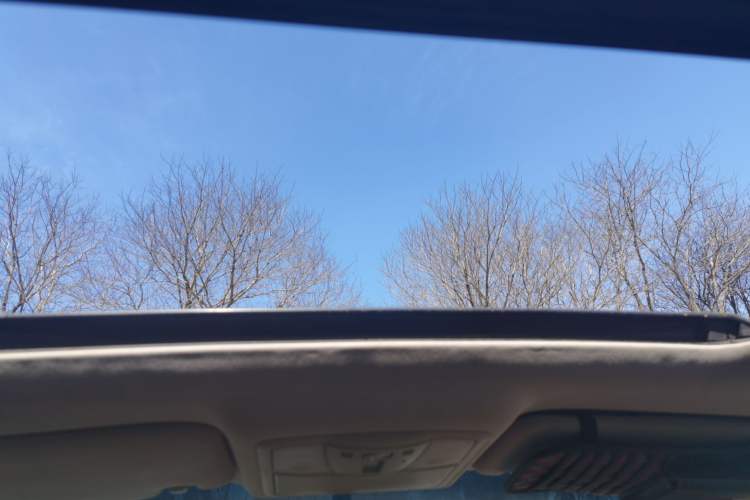 Used Nissan Teana 2011 2.0L XL Comfort Edition Headliner