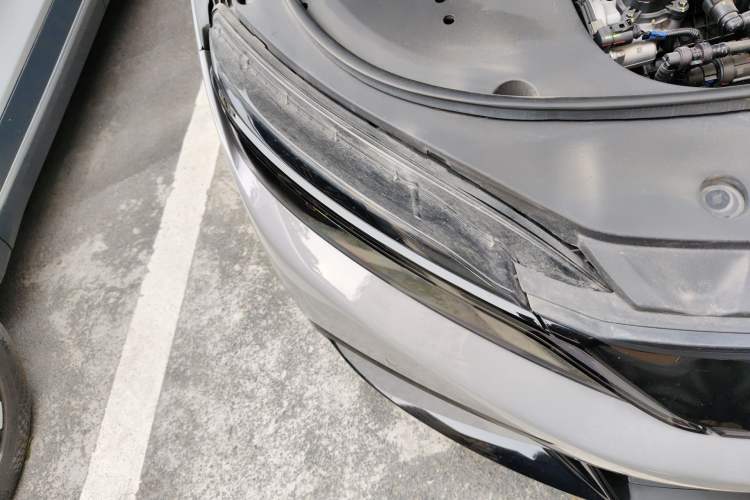 Used BYD Han 2025 DM-i Smart Drive 125KM Prestige Model Right Front Headlight