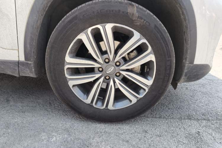 Used Chery Tiggo 8 2018 1.5 TCI Automatic Luxury 7-Seater Right Front Wheel Hub