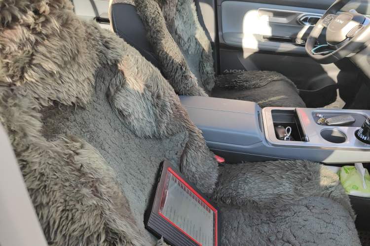 Used AION Y 2023 Younger Star Edition