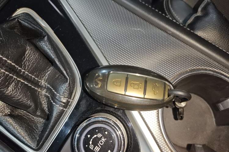 Used Infiniti Q50L 2016 2.0T Ambition Edition
