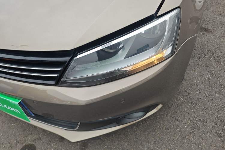 Used Volkswagen Sagitar 2014 Revised Version 1.4TSI Manual Luxury Edition
