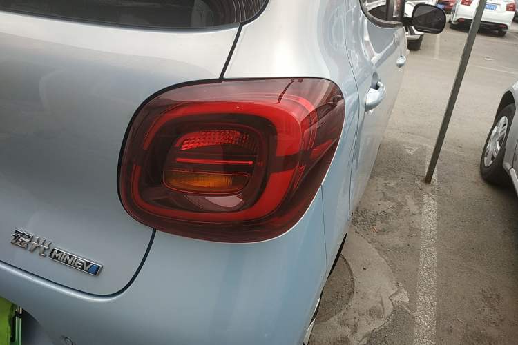 Used Wuling Hongguang MINIEV 2025 Four-Door Version Premium Edition