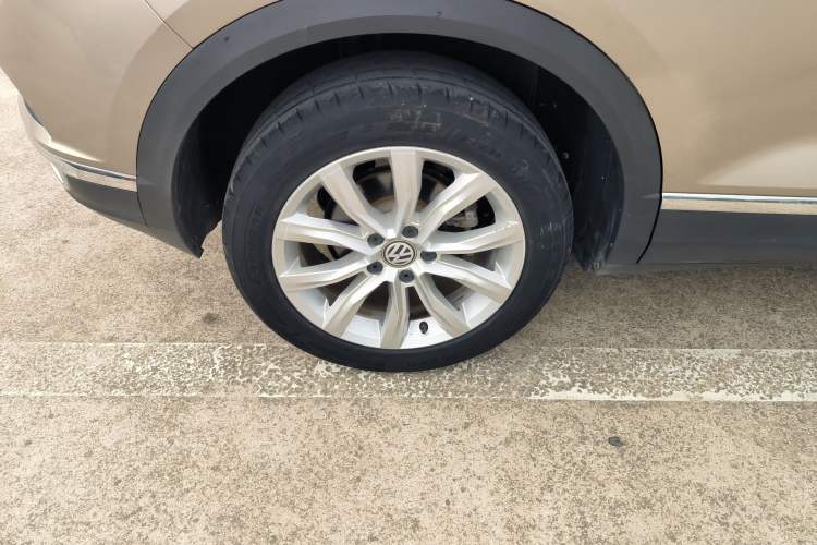 Used Volkswagen T-ROC 2018 230TSI DSG Two-Wheel Drive Advanced Version China V Standard
