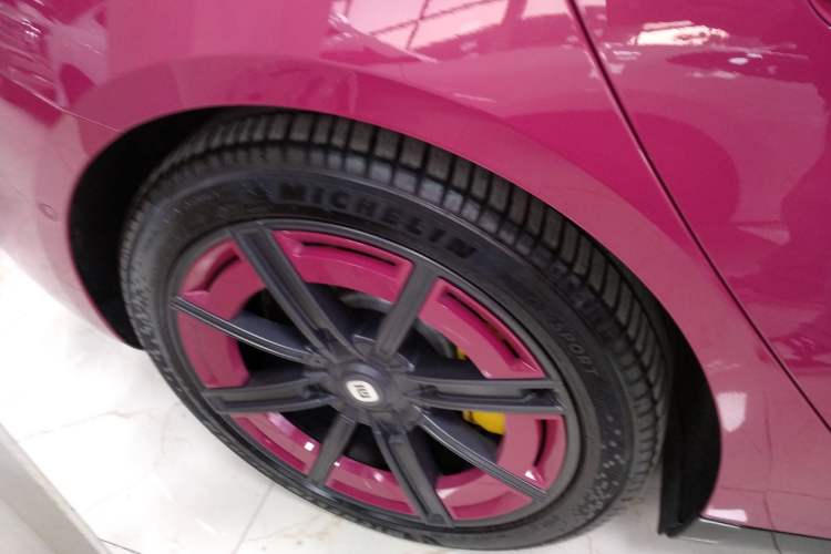 Used Xiaomi Auto SU7 2024 Four-Wheel Drive Ultra-Long Range Advanced Intelligent Driving Max Edition