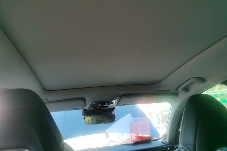 Used Lynk & Co 05 2022 2.0T Two-Wheel Drive Shine Halo
