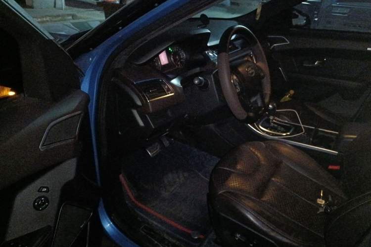 Used Land X7 2015 2.0T Panoramic Prestige Edition