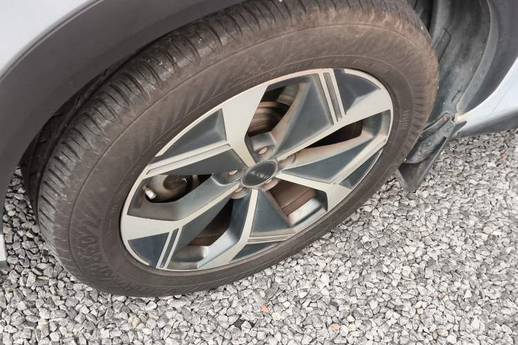 Used AION V 2024 Plus 70 Star Edition Lithium Iron Phosphate