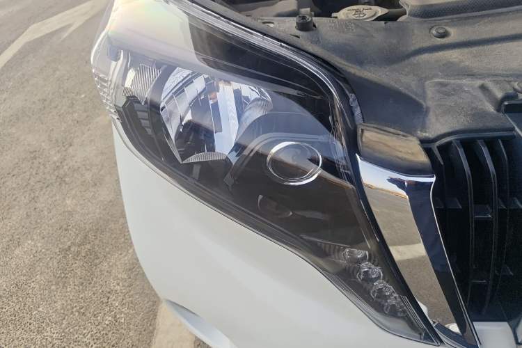 Used Toyota Prado 2016 2.7L Automatic Standard Edition
