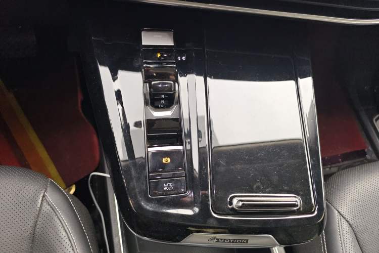 Used Volkswagen Talagon 2023 Facelift 380TSI All-Wheel-Drive Luxury Jiajing Pro 6-Seater Gear Lever