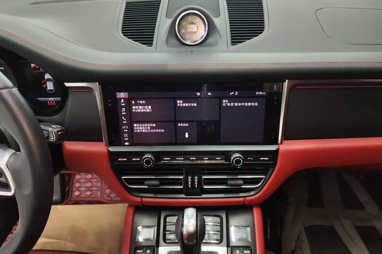 Used Porsche Macan 2021 Macan 2.0T