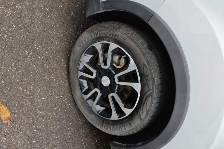 Used Geely Auto Vision X3 2017 1.5L Automatic Elite Model
