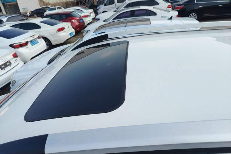 Used Baojun 560 2017 1.5T DCT Prestige Edition
