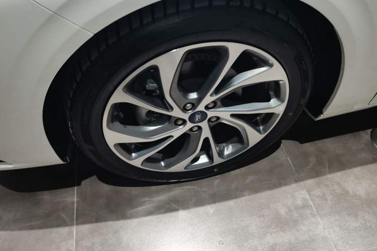 Used Ford Mondeo 2023 EcoBoost 245 Ultimate Model
