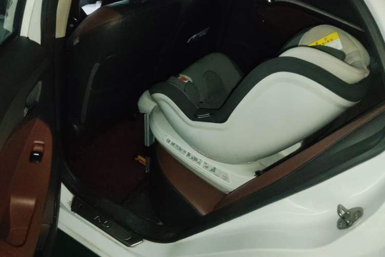 Used BYD G5 2014 1.5TID Automatic Flagship Model
