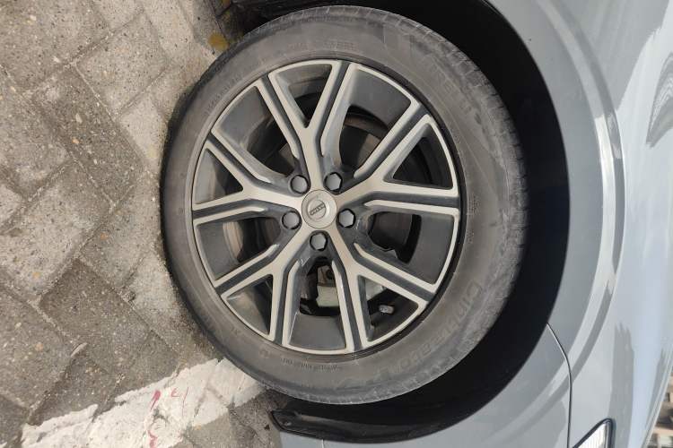 Used Volvo S60 2023 B4 Zhiyi Luxury Edition