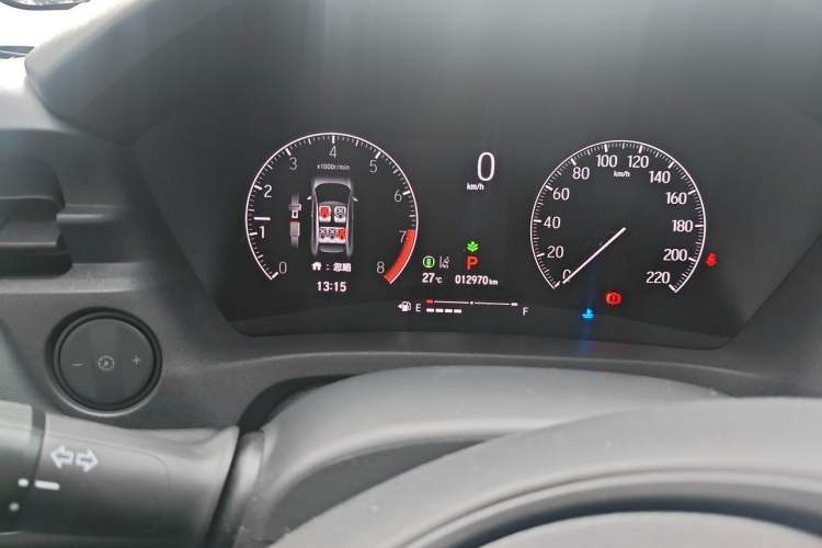Used Honda Vezel 2023 1.5L CVT Tech Edition
