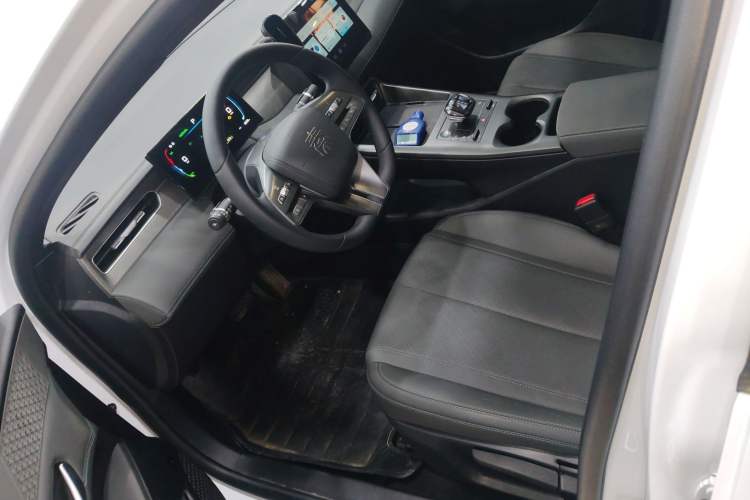 Used BYD Qin PLUS 2025 DM-i Smart Drive 55KM Leading Model