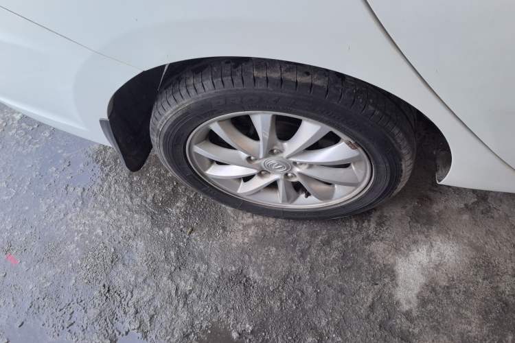 Used Changan Alsvin V7 2016 1.6L Manual LeShang Model China V Standard