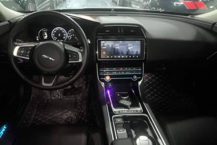 Used Jaguar XEL 2019 2.0T 200 PS Deluxe Edition
