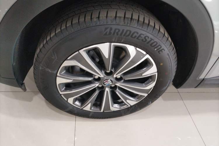 Used Buick Envision 2025 25T Entry-Grade Platinum Edition
