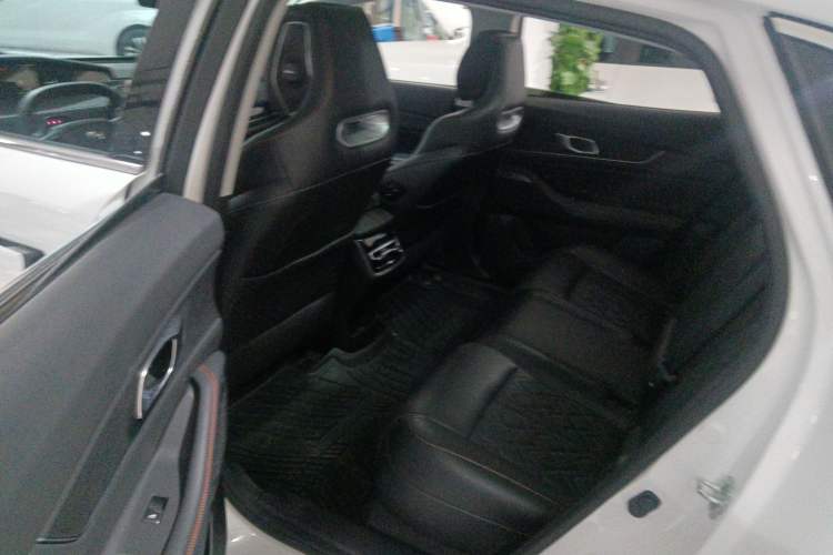 Used CHANGAN UNI-K iDD 2022 Blue Whale iDD 130km 1.5T Prestige Model Left Rear Seat