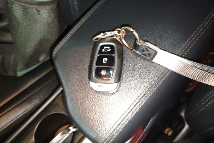 Used Hyundai Lafesta 2019 280TGDi Sport Edition China VI Interior 1