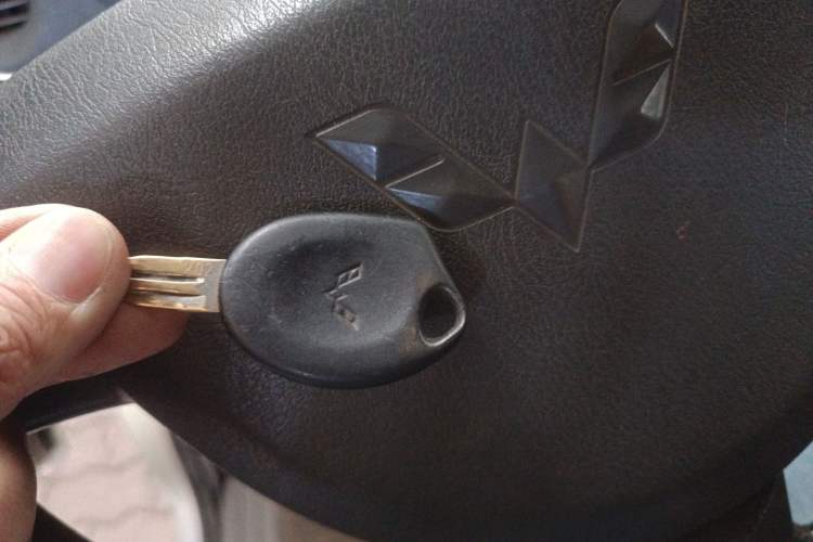 Used Wuling Zhiguang 2010 1.1L New Edition Practical Short-Body LXA