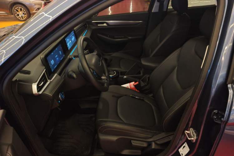 Used Ford Escort 2021 1.5L Automatic Diamond Edition Left Front Seat