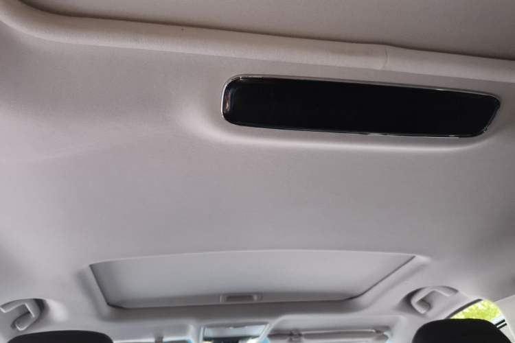 Used Honda Elysion 2022 2.0L eHEV Luxury First Edition
