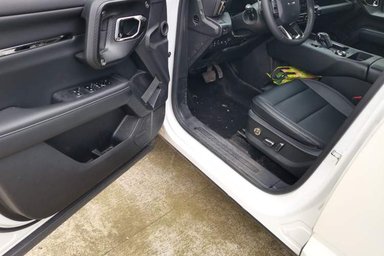 Used Haval H Dog 2023 2.0T Two-Wheel Drive Chaoye Version Plus Driver Seat