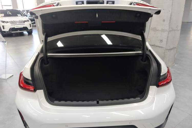 Used BMW 3 Series 2023 320Li M Sport Package
