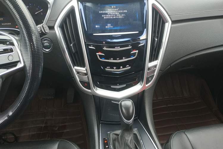 Used Cadillac SRX 2014 3.0L Comfort Model
