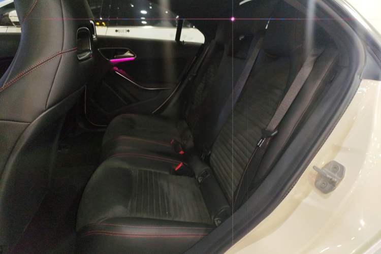 Used Mercedes-Benz CLA 2016 CLA 220 4MATIC
