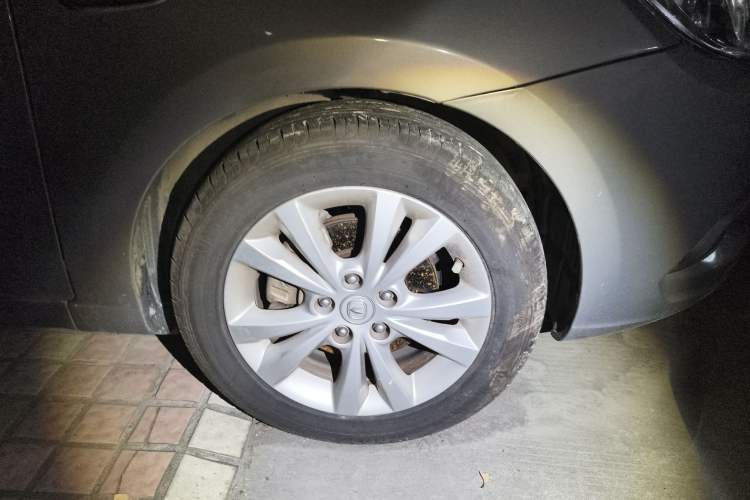 Used CHANGAN Eado 2014 1.6L Automatic Luxury Model
