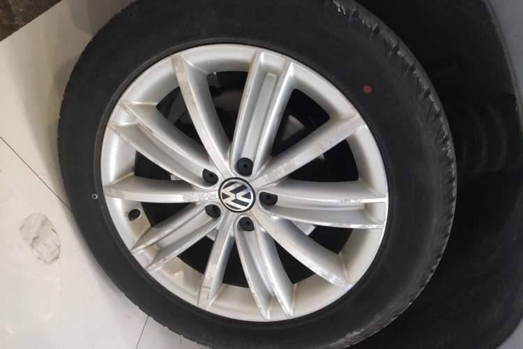 Used Volkswagen Tiguan 2013 2.0 TSI Automatic All-Wheel-Drive Flagship Edition